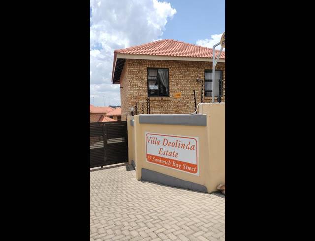 2 BEDROOM CLUSTER FOR SALE IN ELANDSHAVEN